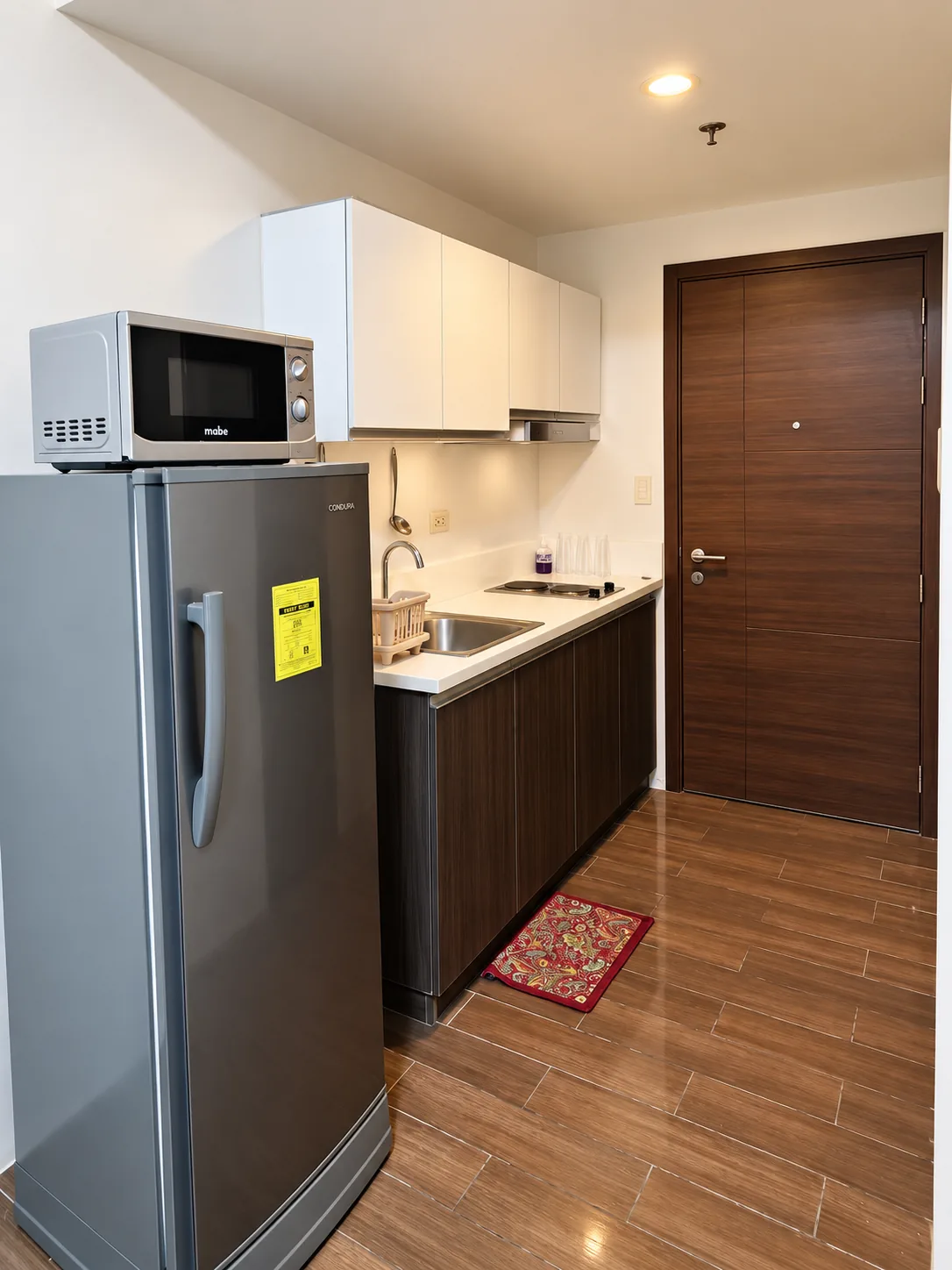 Air Residences 17th apartment photo